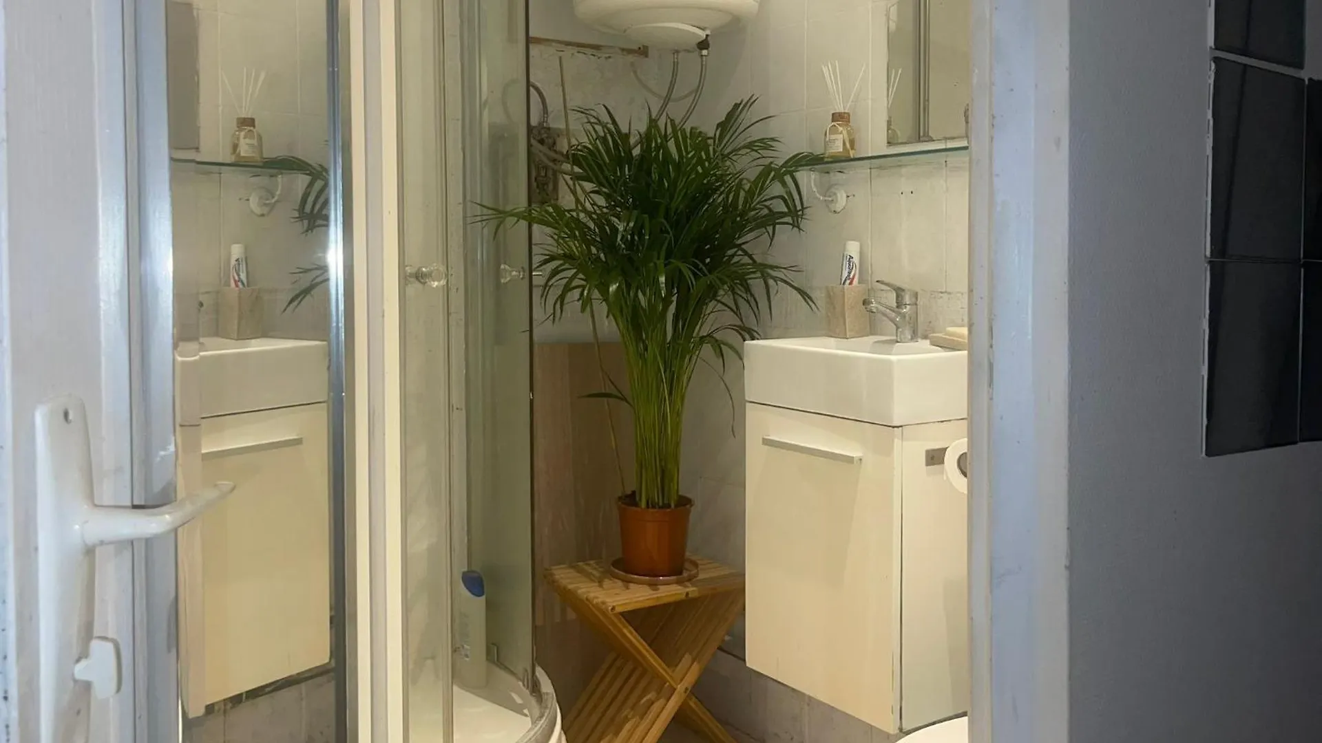 Superbe Studio Vue Tour Eiffel 15 Appartement *