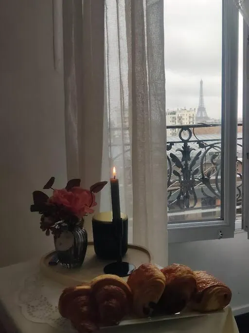 아파트 Superbe Studio Vue Tour Eiffel 15 *